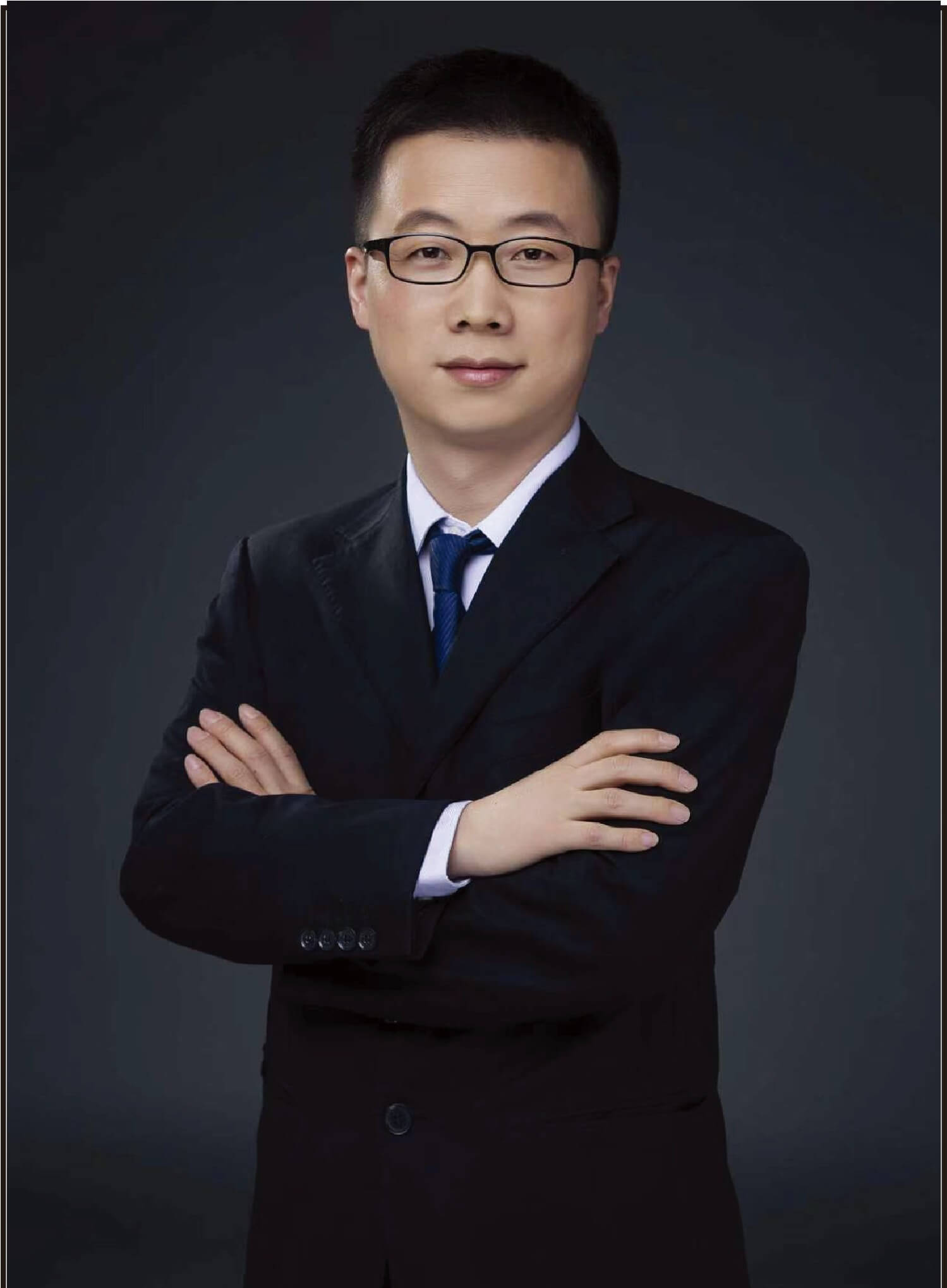 穆育强